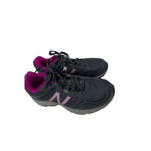 New balance dark grey and pink size 8 - Picture 1 of 14